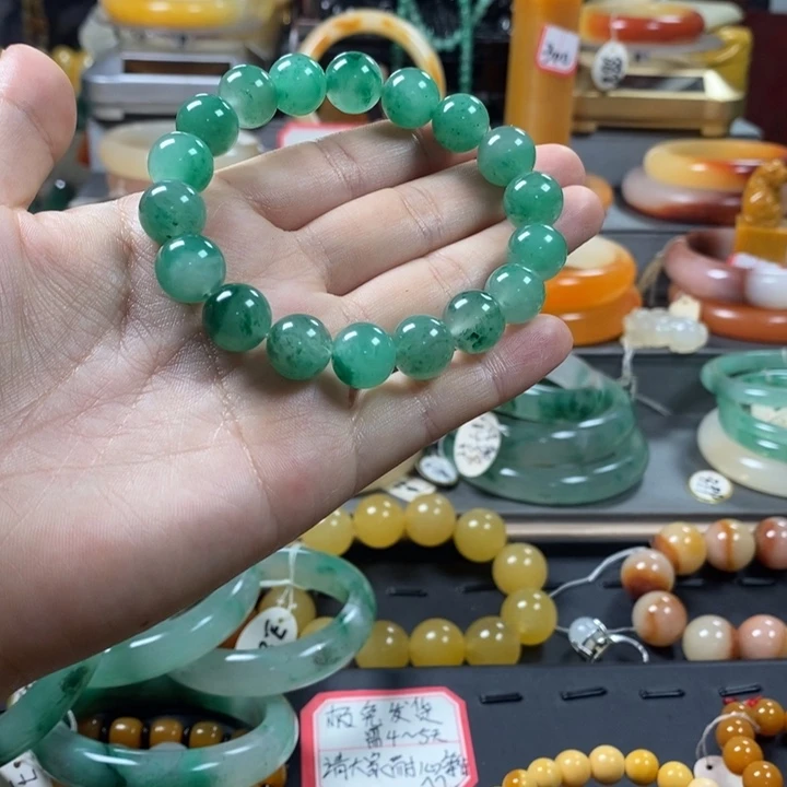 石英质玉（黄龙玉）未镶嵌手镯