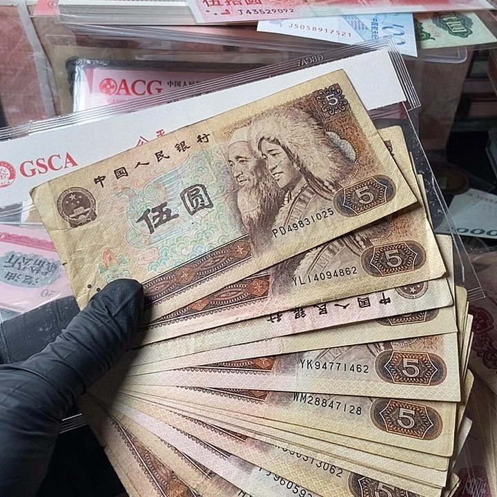 人*17张000000000000000010