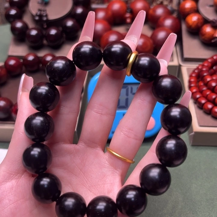 黎***辰木小叶紫檀手工艺