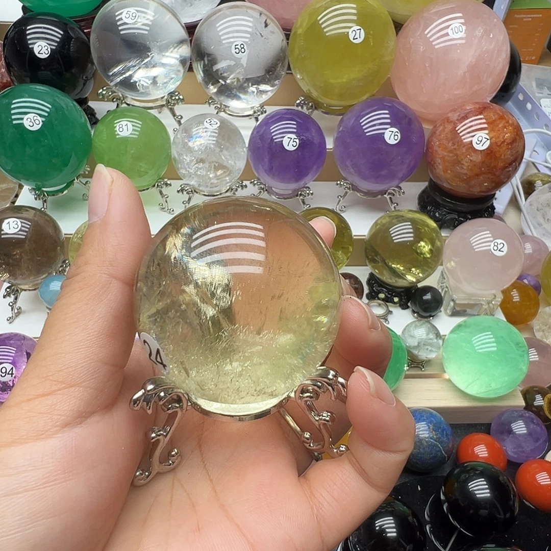 珠宝半成品水晶未镶嵌