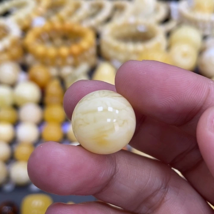 裸石蜜蜡未镶嵌16.5mm瑕疵虎皮