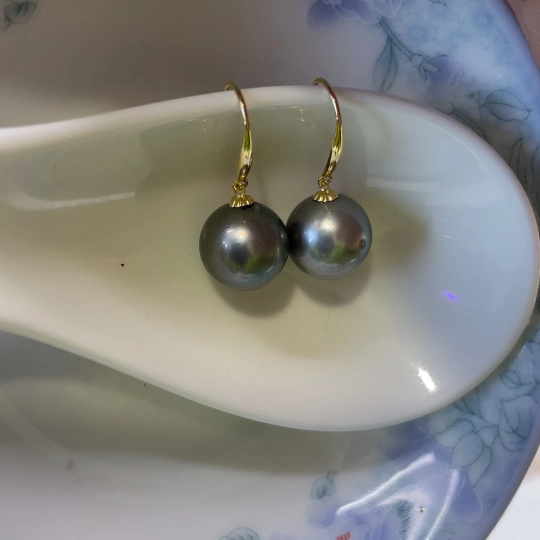 18K金镶嵌耳饰海水珍珠