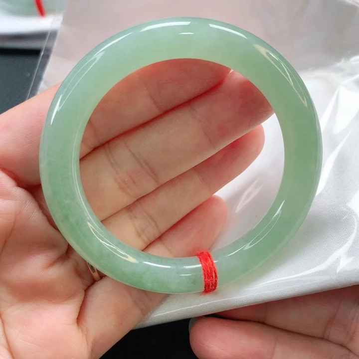 未镶嵌手镯翡翠52圆