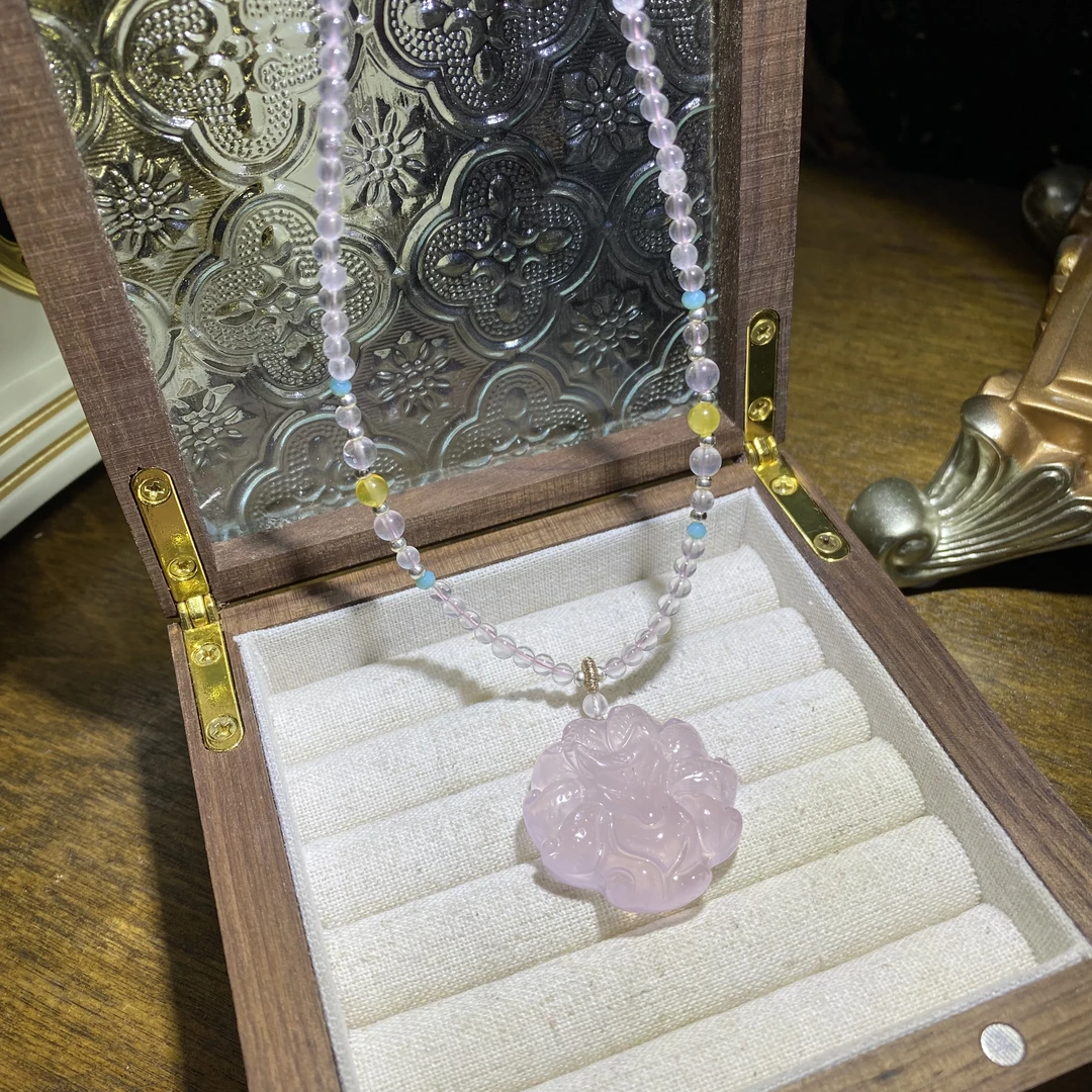 V601-天然粉水晶项链搭配九尾狐吊坠-多样性发其一