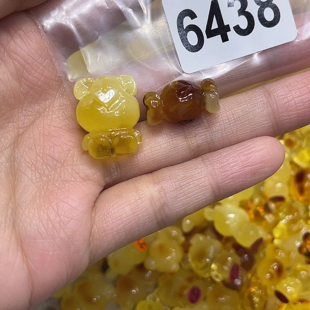 琥珀未镶嵌珠宝奇石