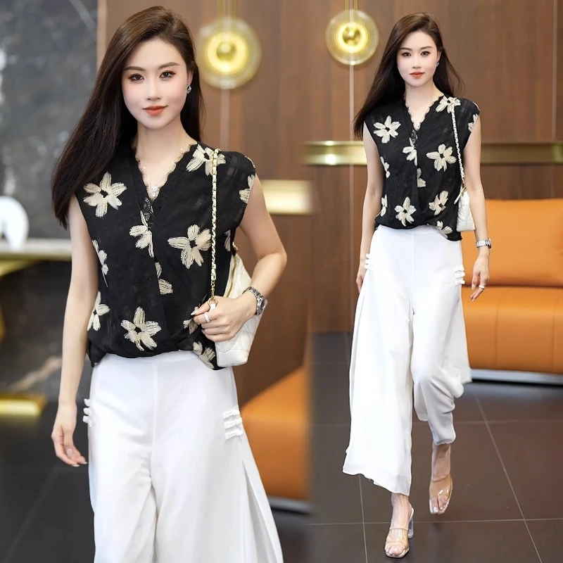 显瘦套装女2025夏季新款时髦洋气V领无袖衬衫雪纺阔腿裤两件套潮