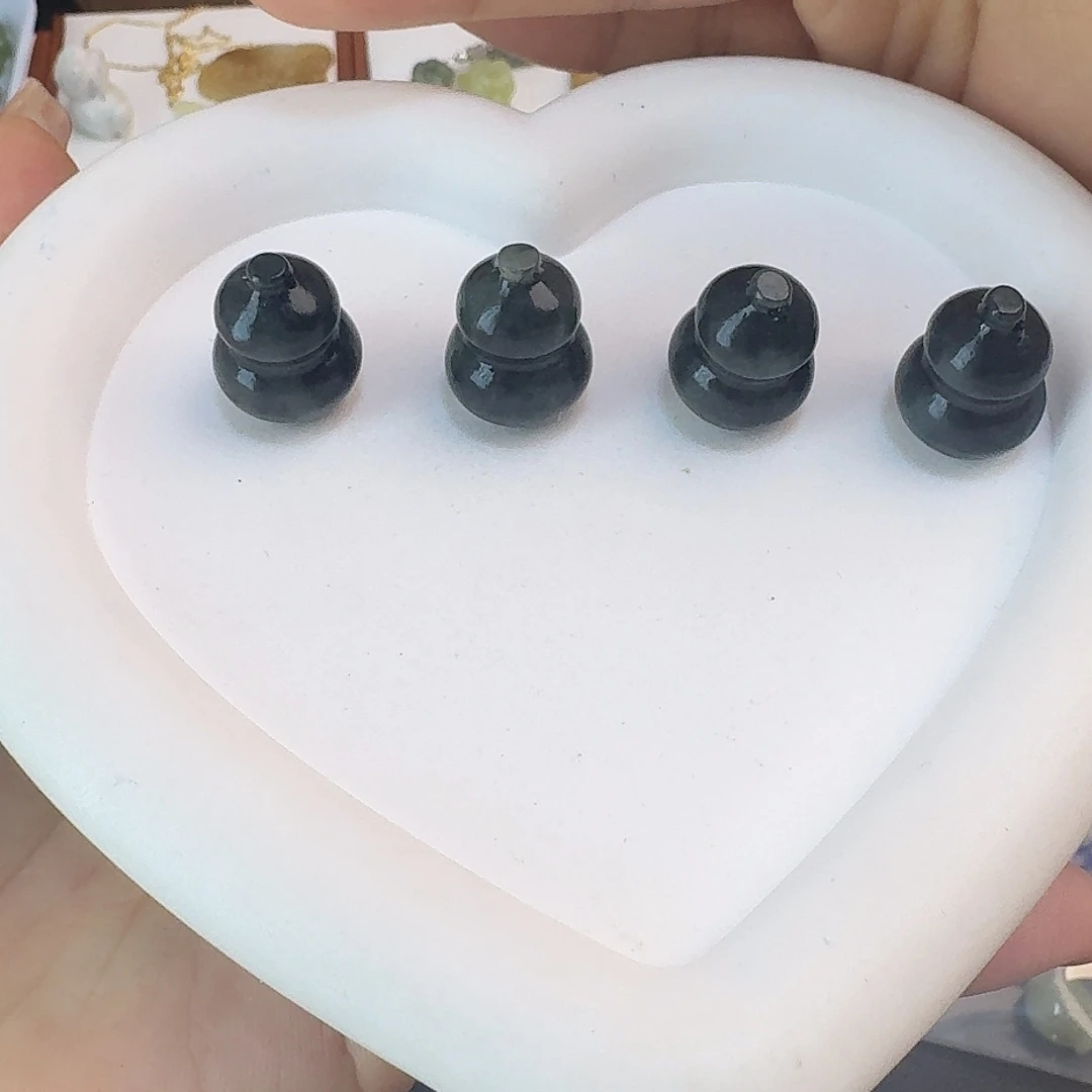 和田玉未镶嵌珠宝半成品