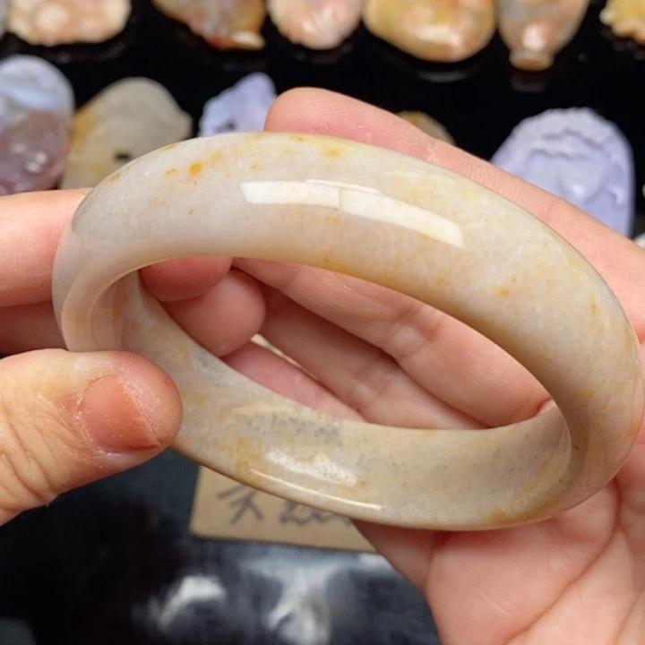 硅化珊瑚（珊瑚玉）手镯未镶嵌日*