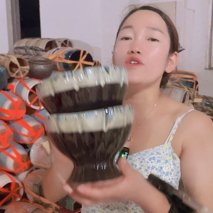 瑕疵16/13两个颜色随机