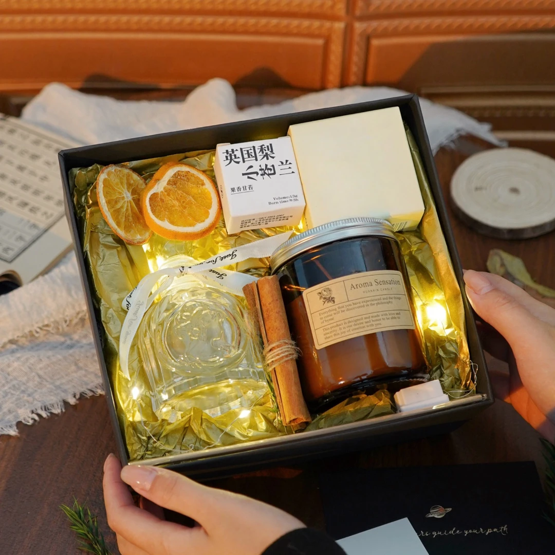 高级香薰摆件持久留香香水生日蜡烛浪漫创意情人节伴手礼送女生