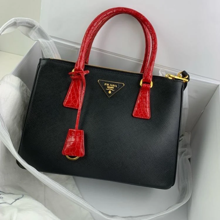 95新/普拉达/单肩包/C10908181978/[251227SSS]