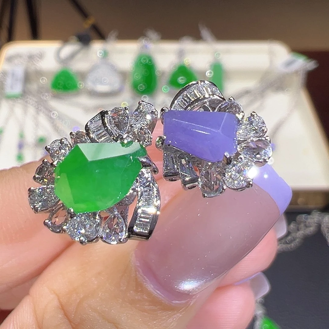 翡翠18K金镶嵌戒指翡翠