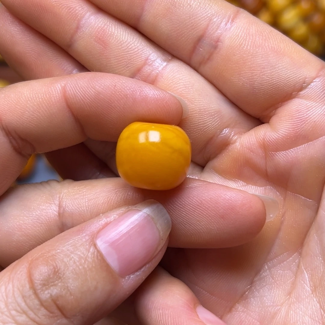爱****蜜蜡未镶嵌吊坠(不含链)
