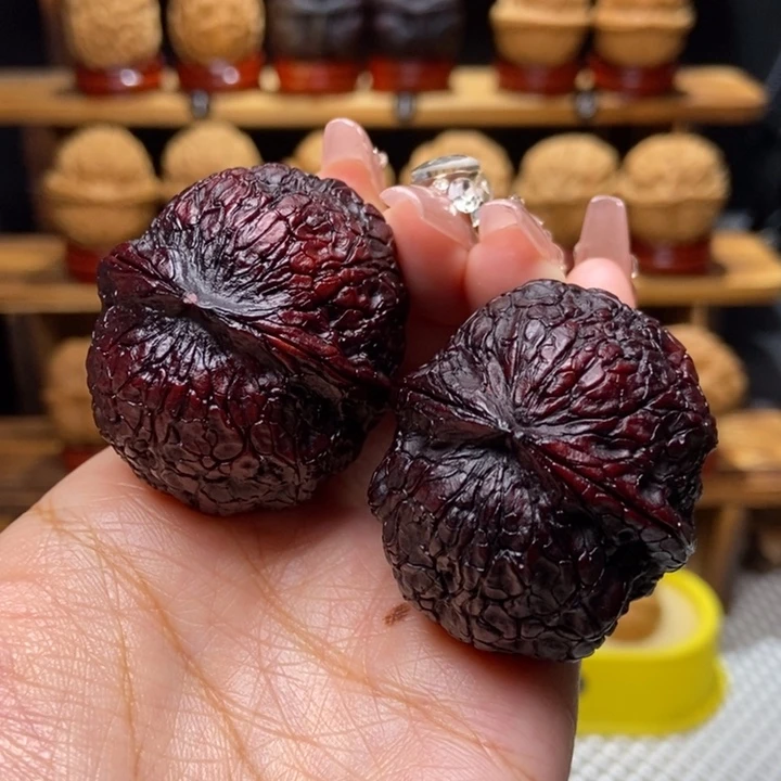 文玩核桃吊坠尖微瑕福利12