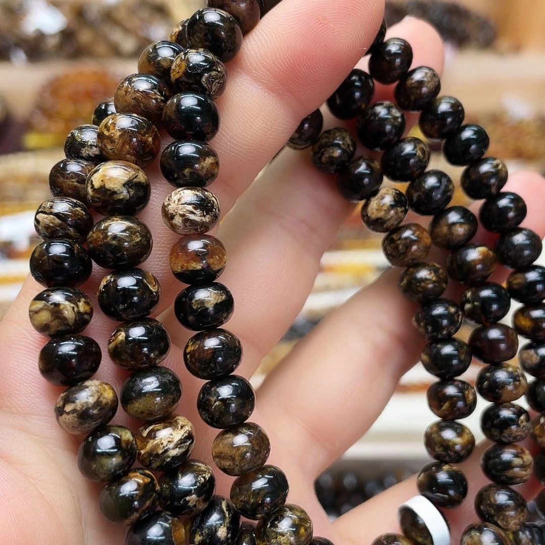 季***星未镶嵌琥珀裸石八