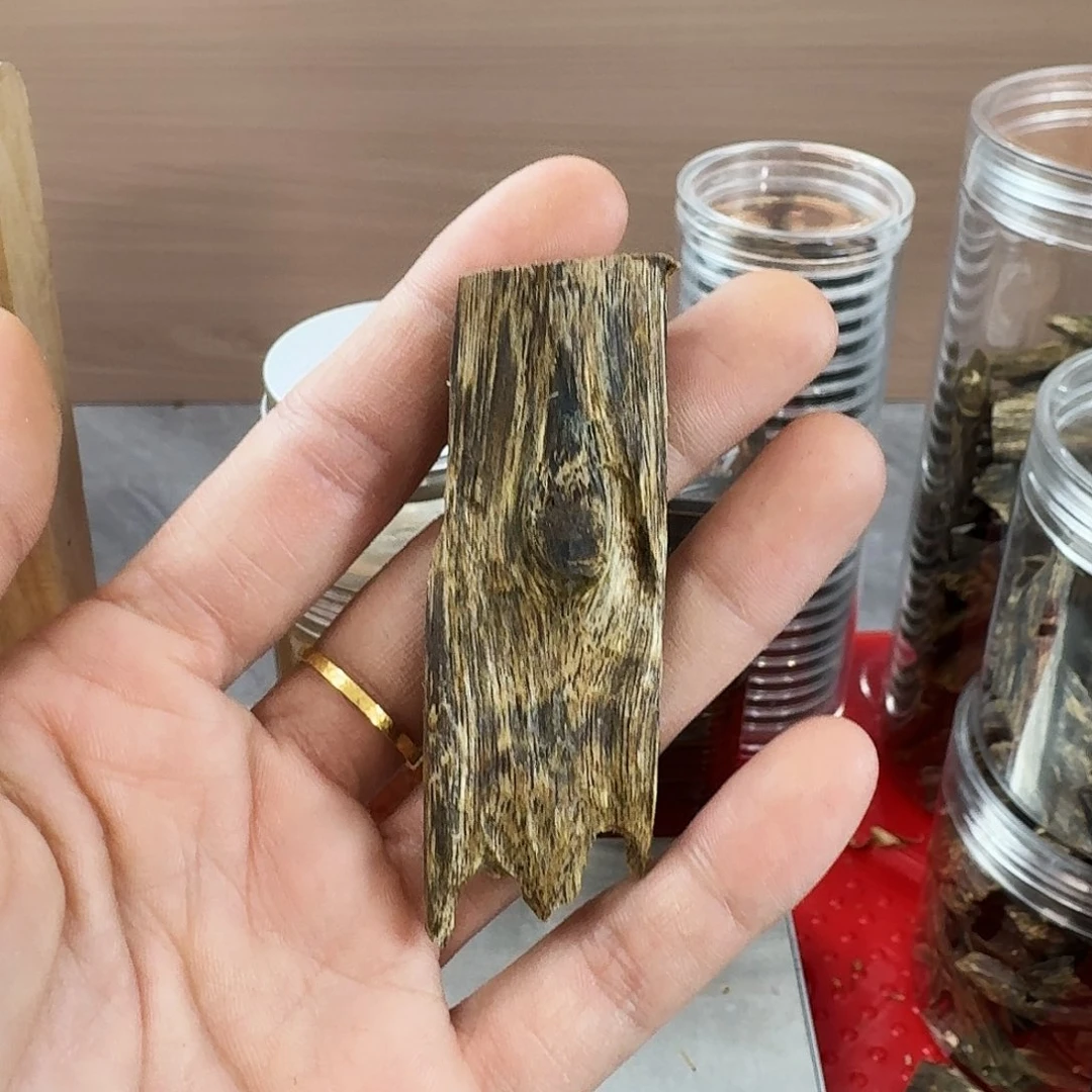 香料绿奇楠白棋块料5克