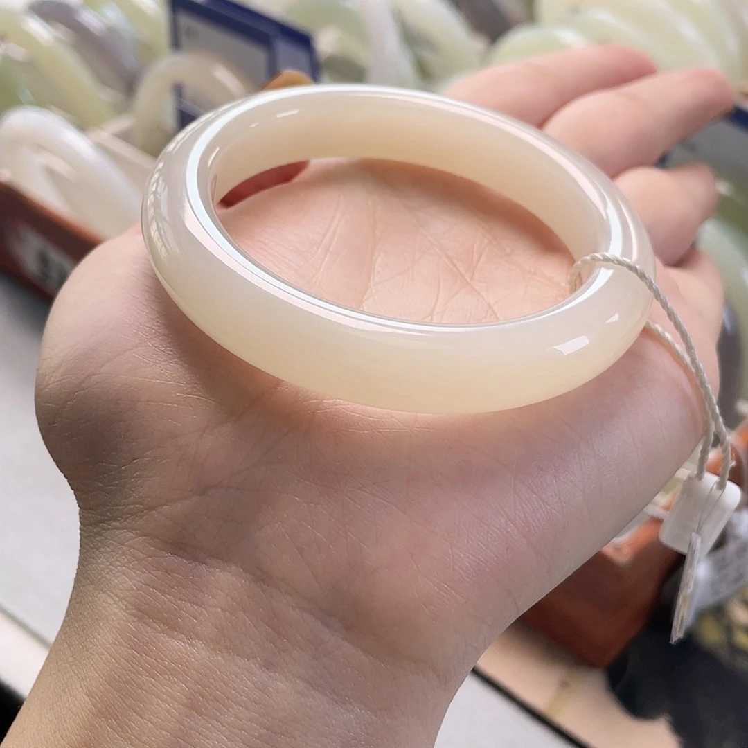 和田玉未镶嵌手镯藕粉 冰胶老料