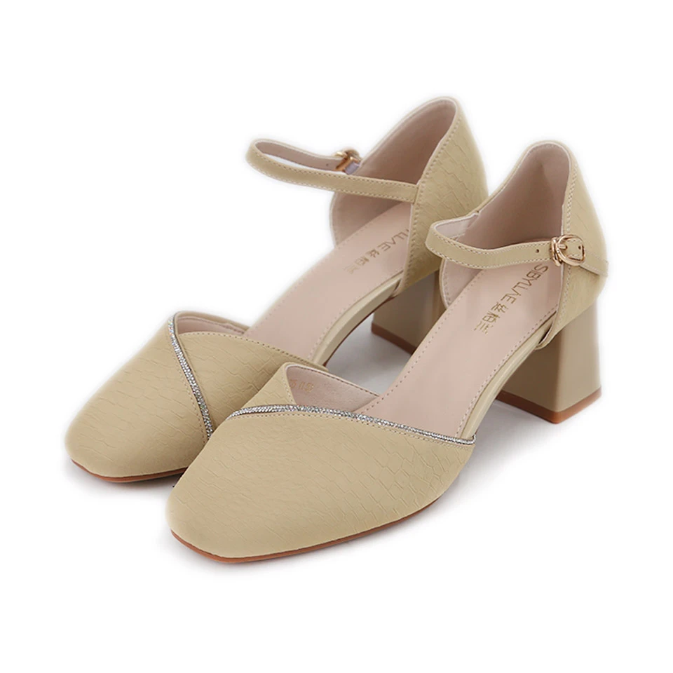 丝柏兰软底时装仙女风粗跟百搭时尚中空鞋225260008