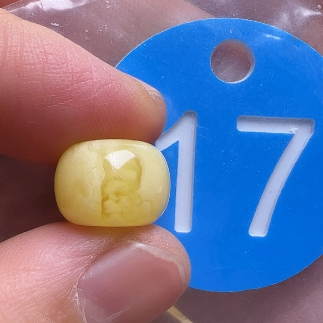 蜜蜡未镶嵌珠宝奇石12m m