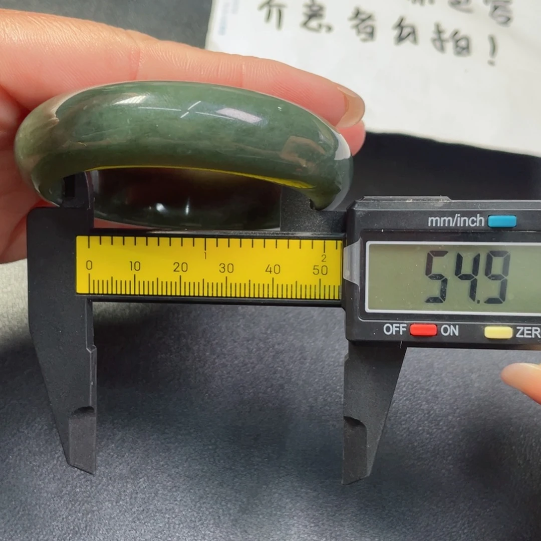 和田玉未镶嵌颈饰手镯32