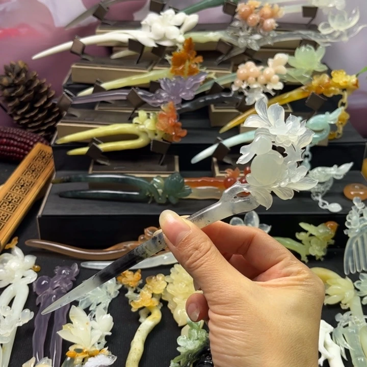 蛇纹石玉未镶嵌发簪