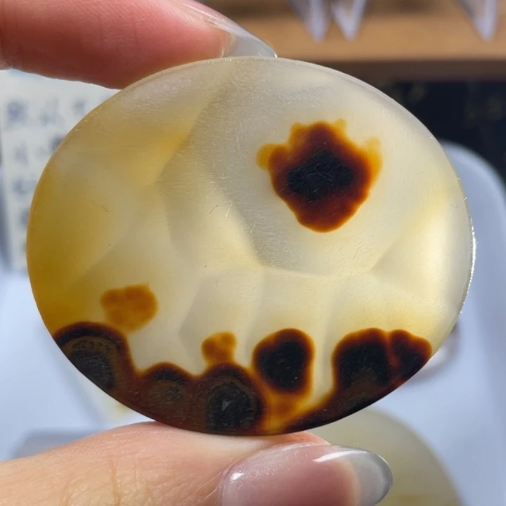 玛瑙/玉髓未镶嵌牌子