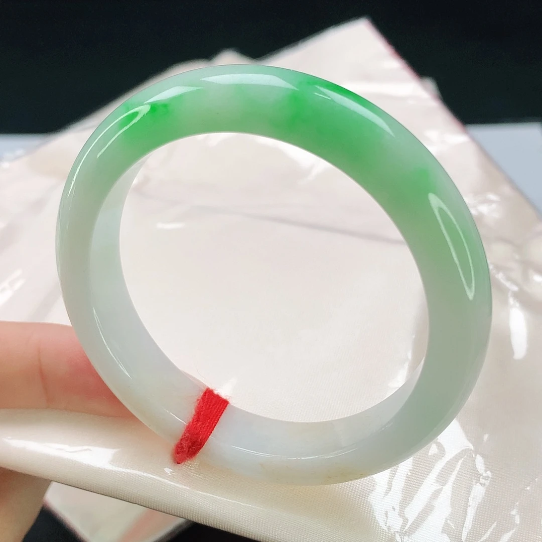 未镶嵌手镯翡翠612