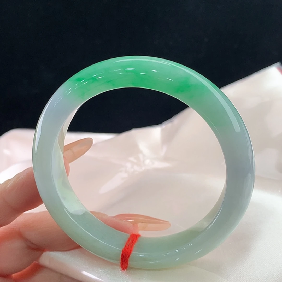 【闪购商品】未镶嵌手镯翡翠57.5，57/58