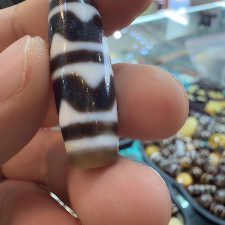 玛瑙/玉髓颈饰合金