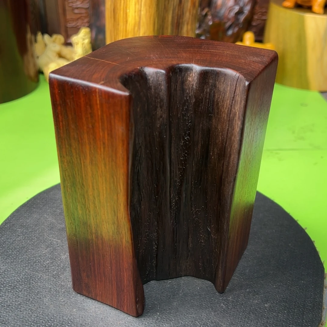 鄉***音大果紫檀（缅甸花梨）