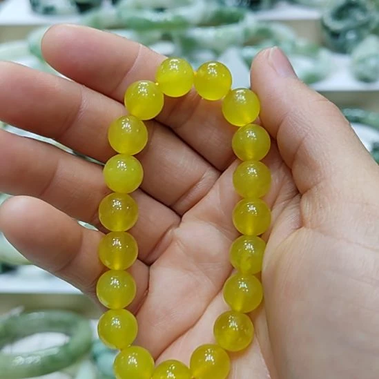 蛇纹石玉未镶嵌手链卡10微瑕介意勿拍拍一发一