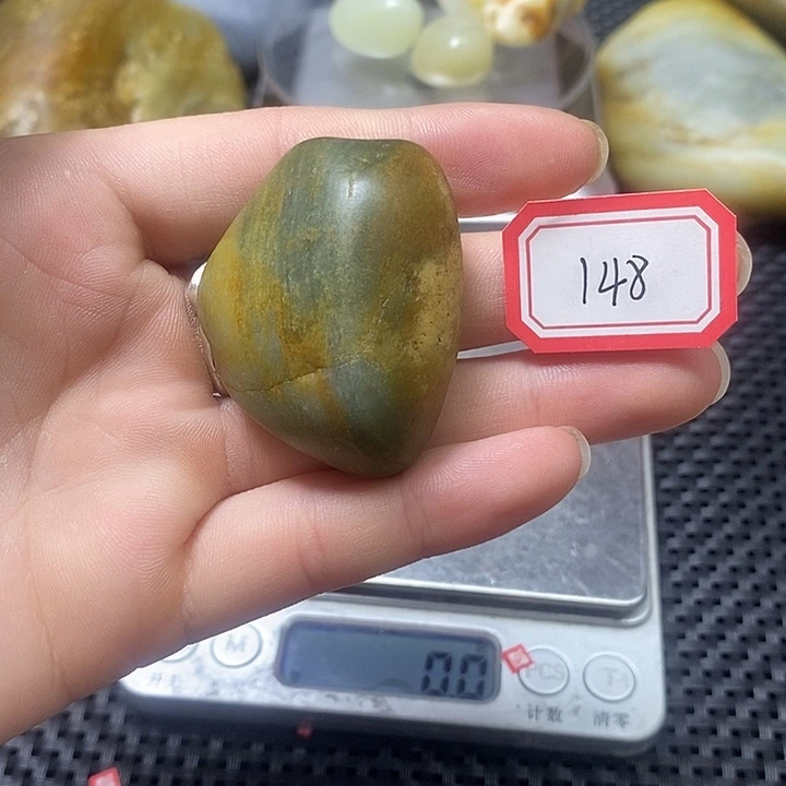 和田玉未镶嵌珠宝奇石148