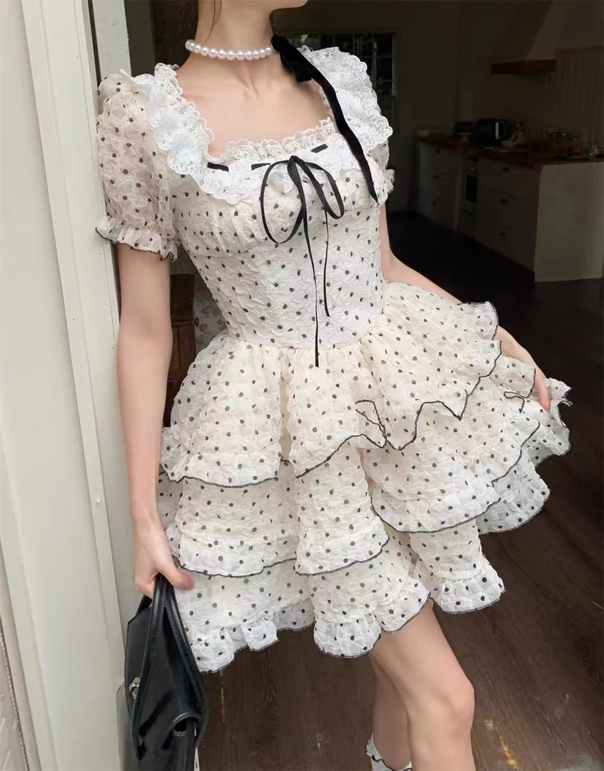 【运费补贴】波点蓬蓬裙温柔少女感甜美可爱收腰连衣裙公主风蛋糕裙