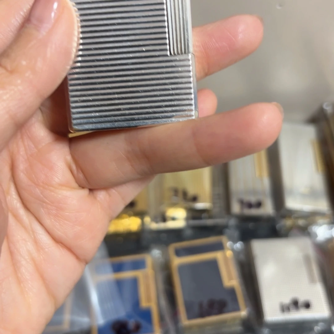 都登卡中古打火机