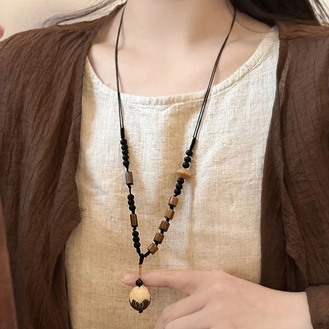 合金项链 新中式菩提花朵项链国风木质长款毛衣链民族风抽绳配饰
