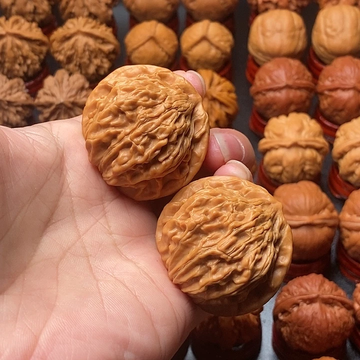 吊坠文玩核桃鹰头