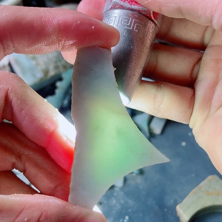 翡翠未镶嵌颈饰天然翡翠