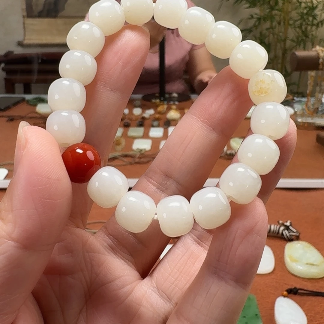 和田玉未镶嵌手链