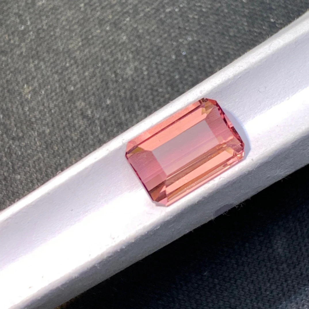 天然碧玺裸石1.78克拉