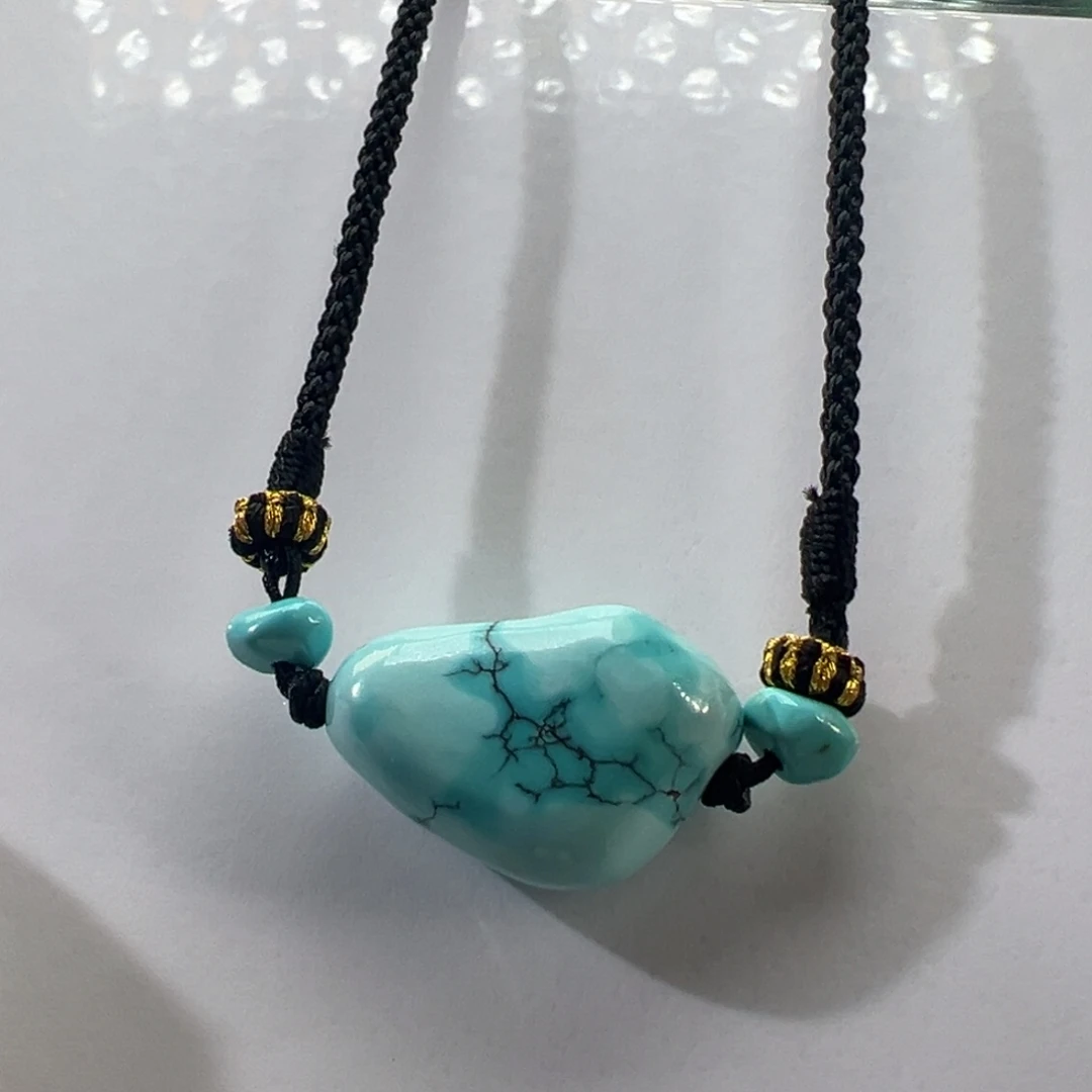 绿松石未镶嵌挂件