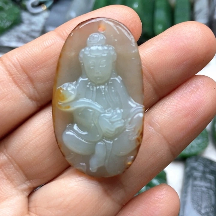 颈饰未镶嵌和田玉