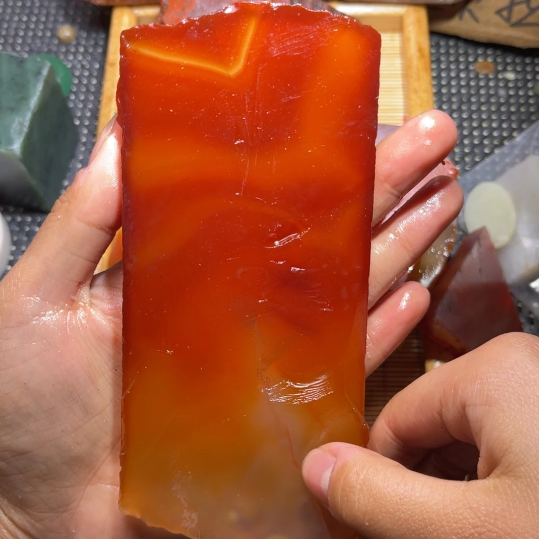 未镶嵌和田玉车挂