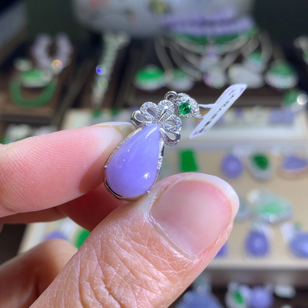 翡翠颈饰银S925镶嵌小*阳翡翠