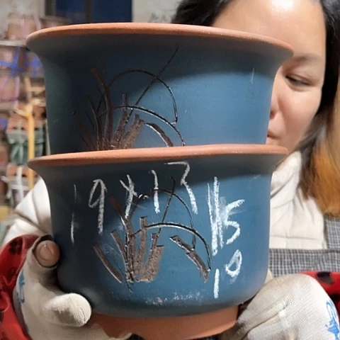 紫砂花盆大金钟两个