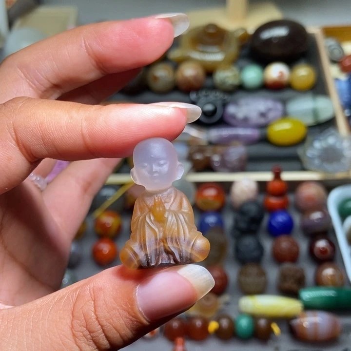 玛瑙/玉髓配珠未镶嵌渡