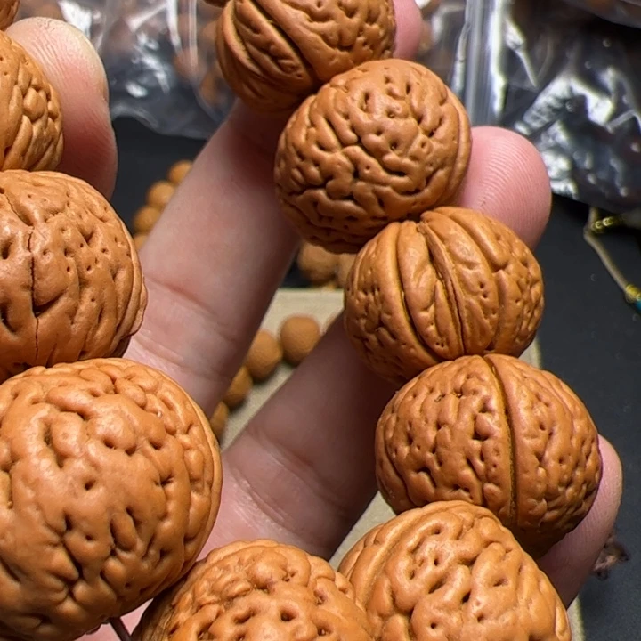 猴头核桃手串云****高快快乐乐