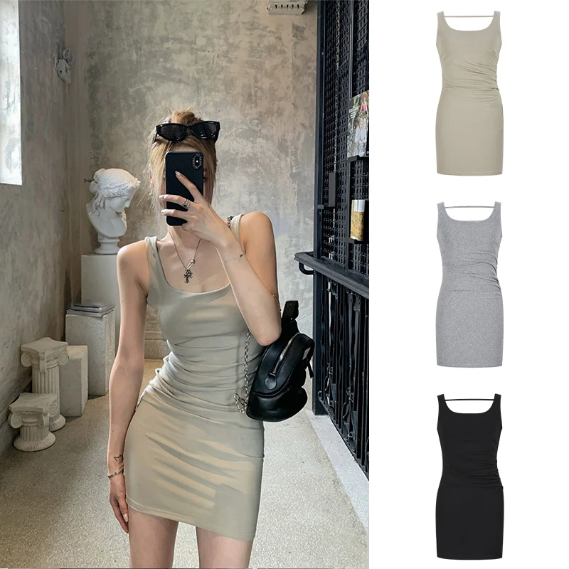 Moses Queen/魔西女王豆沙绿U领吊带连衣裙女修身显瘦褶皱包臀裙