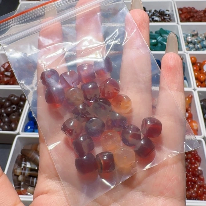 未镶嵌颈饰玛瑙/玉髓