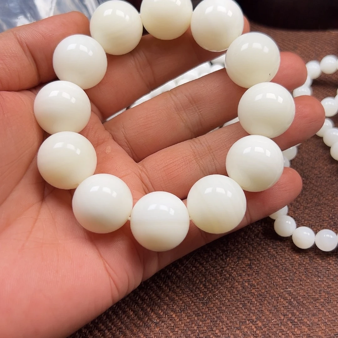 白玉菩提手串好的2.0