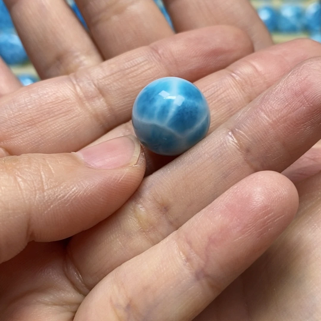 针钠钙石（海纹石）颈饰未镶嵌糖***童